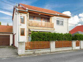 Apartment Lisa by Interhome, Balatonmariafürdö
